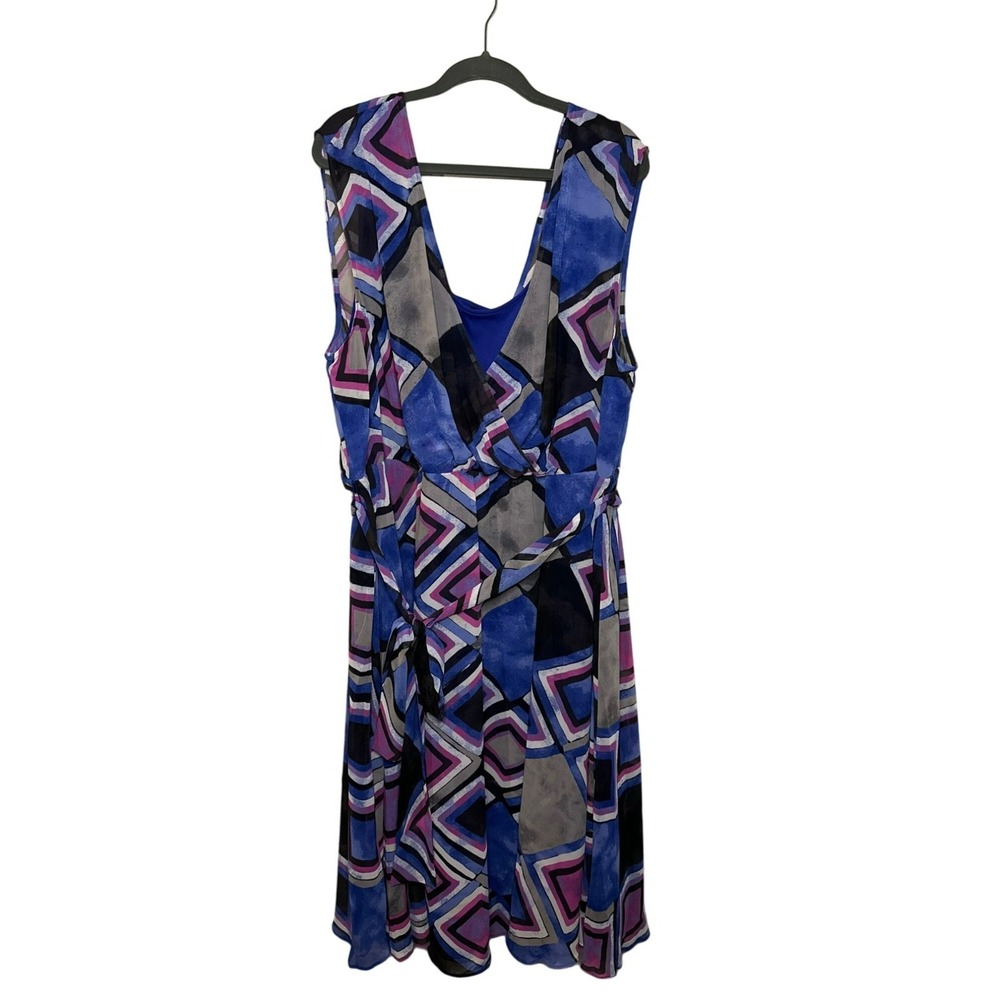 Lane Bryant 24/26 Bold Geometric Sleeveless Wrap Dress Blue Purple Modern V Neck